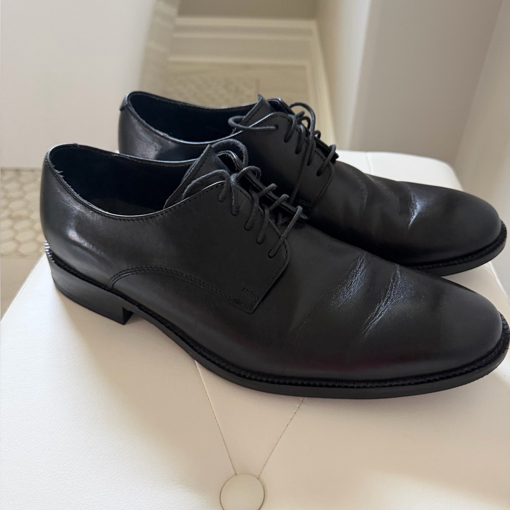 Men’s Cole Haan black leather oxfords